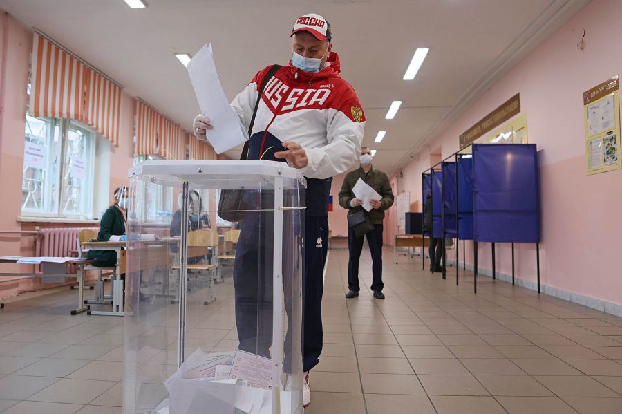 Нижний голосовать. Первый день голосования Нижний Тагил. Выборы в Новоуральске фото претендентов в 2022 году.